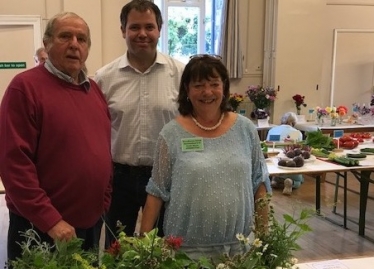 Edward with Liz & Rick at the Woodhouse Eaves Show